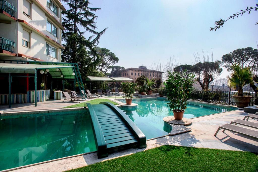 Grand Hotel Panoramic Монтекатини Терме Екстериор снимка