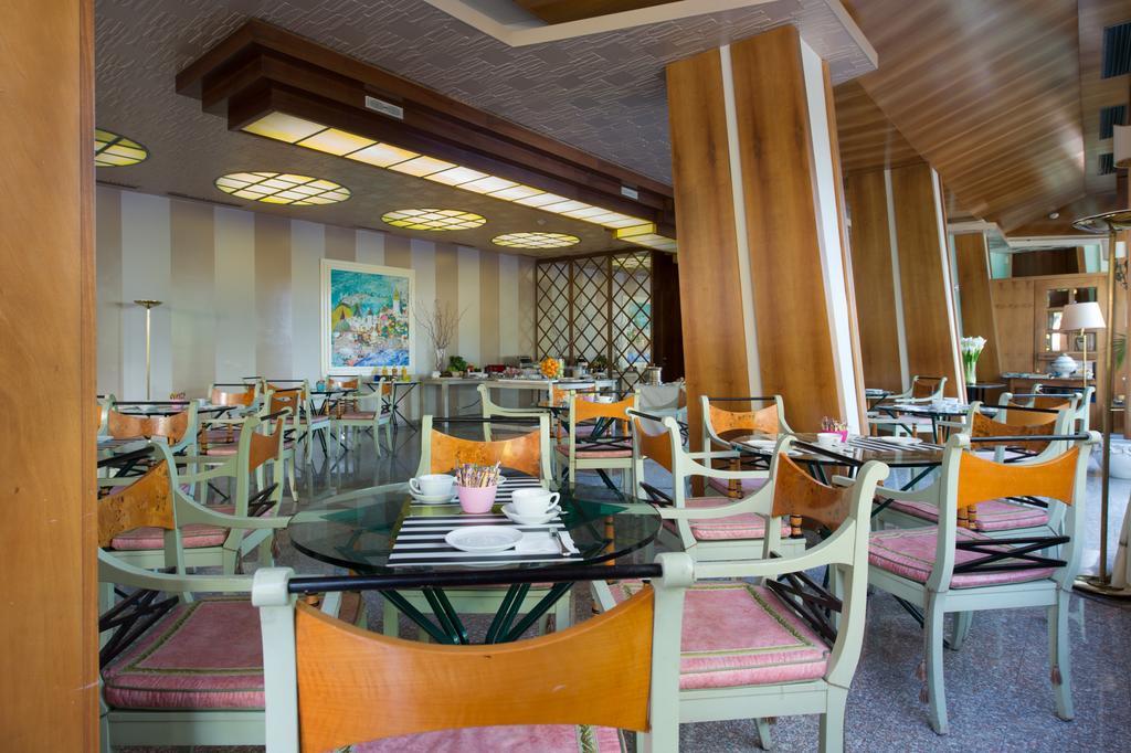 Grand Hotel Panoramic Монтекатини Терме Екстериор снимка